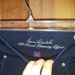Gloria Vanderbilt Slimming Effect Jean